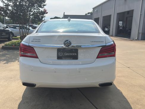 Used 2016 Buick LaCrosse Leather w/ Experience Buick Package FWD image 4