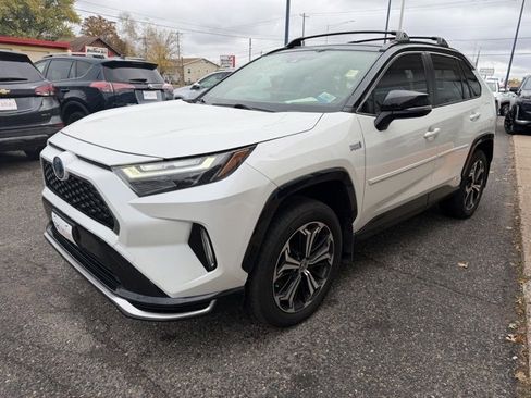 Used 2022 Toyota RAV4 XSE w/ Weather Package image 3