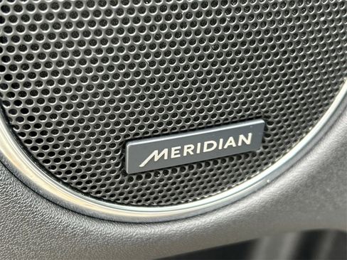 Used 2024 Land Rover Discovery Sport S image 30