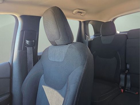 Used 2016 Jeep Cherokee Latitude image 26