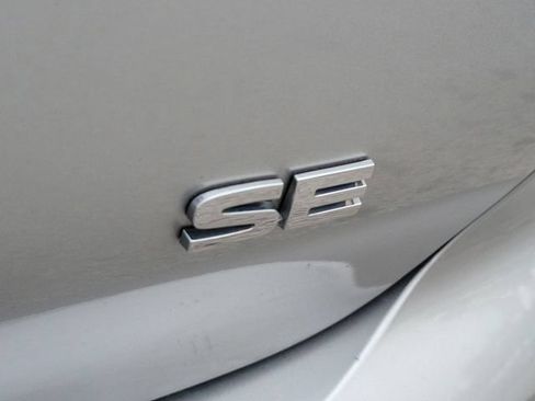 Used 2024 Mitsubishi Outlander SE FWD image 8