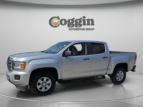 Certified 2020 GMC Canyon 2WD Crew Cab w/ Convenience Package image 1