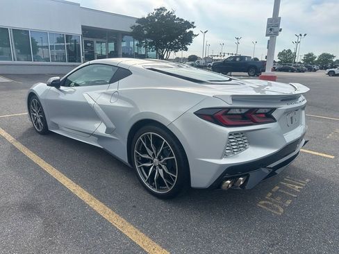 Used 2024 Chevrolet Corvette Stingray Preferred Cpe w/ Stealth Interior Trim Package RWD image 3