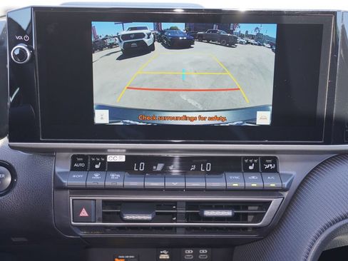 Used 2025 Toyota Camry SE w/ Multimedia Upgrade Package FWD image 16