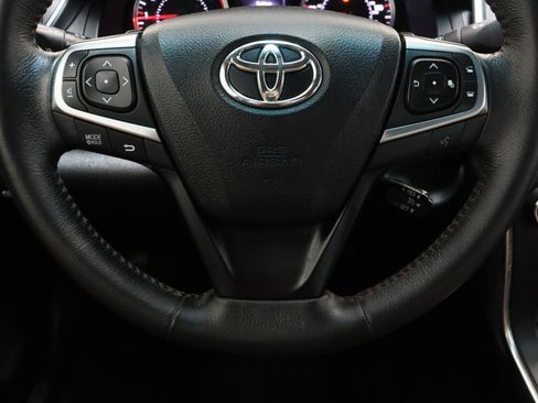 Used 2016 Toyota Camry XSE w/ Moonroof Package FWD image 26