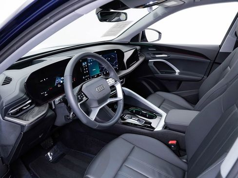 Certified 2025 Audi Q5 Premium w/ Premium Plus AWD/4WD image 6