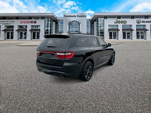 Certified 2024 Dodge Durango R/T RWD image 8