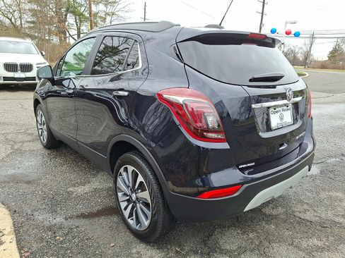 Used 2022 Buick Encore Preferred image 4