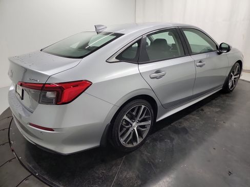 Certified 2024 Honda Civic Touring image 9