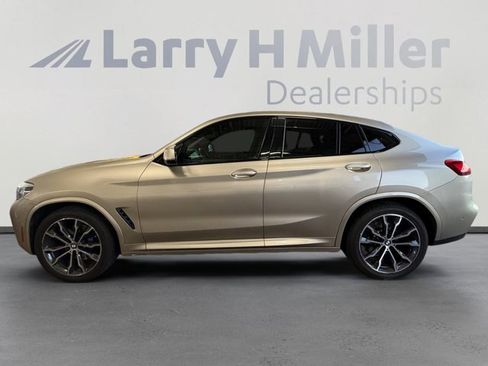 Used 2021 BMW X4 M40i w/ Premium Package image 2