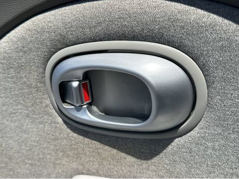 Used 2015 Kia Soul EV FWD image 38