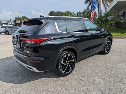 Used 2024 Mitsubishi Outlander SEL AWD/4WD image 4