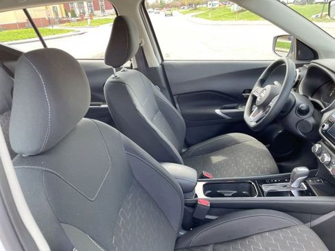 Used 2024 Nissan Kicks SV image 17