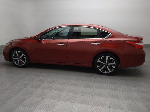 Used 2016 Nissan Altima 2.5 SR FWD image 3
