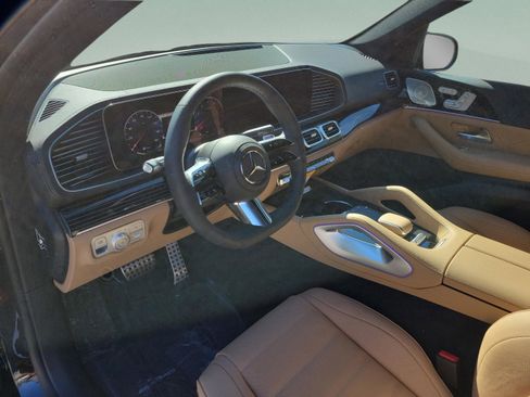 New 2026 Mercedes-Benz GLS 450 4MATIC image 26