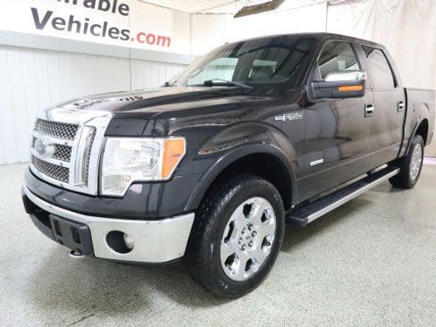 Used 2012 Ford F150 Lariat w/ Lariat Chrome Pkg image 2