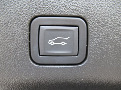 Used 2024 GMC Yukon Denali w/ Denali Reserve Package AWD/4WD image 45