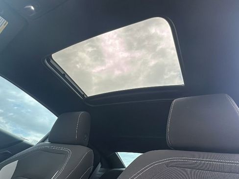 Used 2017 Chevrolet Camaro SS RWD image 5