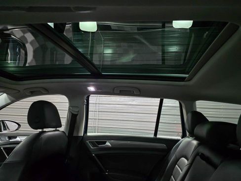 Used 2019 Volkswagen Golf Alltrack SEL image 20