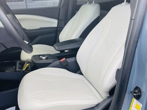 Used 2024 Ford Mustang Mach-E Premium image 12