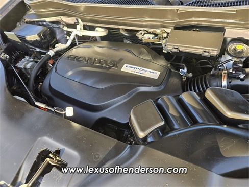 Used 2021 Honda Pilot Touring image 21