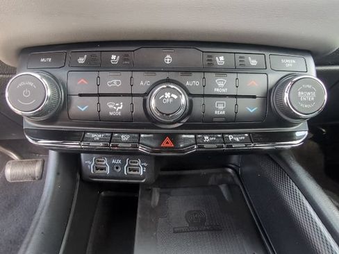 Used 2021 Dodge Durango R/T AWD/4WD image 36