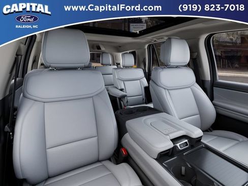 New 2027 Ford Expedition Platinum AWD/4WD image 10