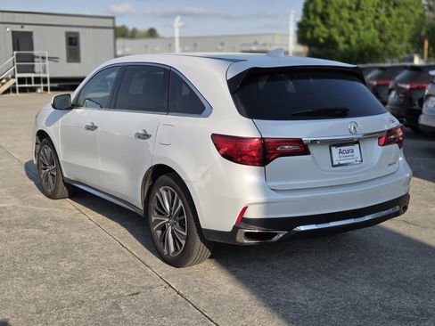 Used 2020 Acura MDX SH-AWD w/ Technology Package image 3