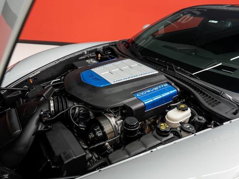 Used 2013 Chevrolet Corvette ZR1 w/ Battery Protection Package RWD image 10