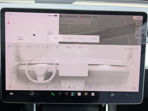 Used 2021 Tesla Model Y Long Range AWD/4WD image 22