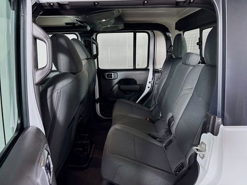 New 2025 Jeep Gladiator Willys image 20