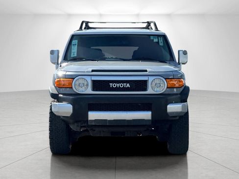Used 2014 Toyota FJ Cruiser 4WD w/ Convenience Package image 8