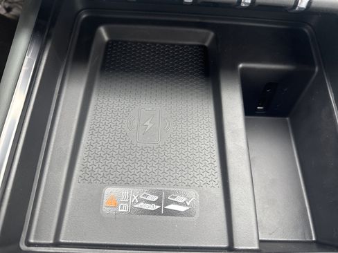 New 2026 GMC Acadia AT4 image 30