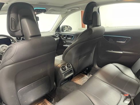 Used 2025 Mercedes-Benz C 300 4MATIC Sedan image 26