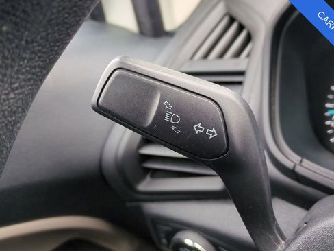 Used 2021 Ford EcoSport S image 26