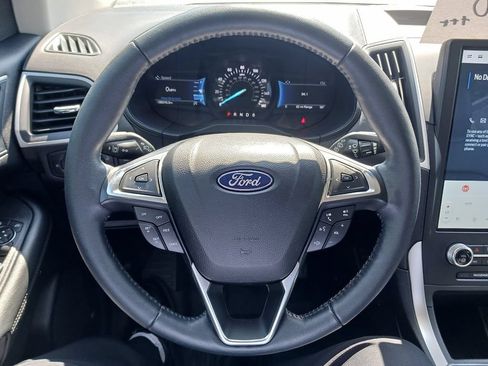 Used 2022 Ford Edge SEL w/ Convenience Package AWD/4WD image 13