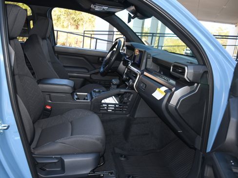 New 2026 Toyota Tacoma SR5 image 11