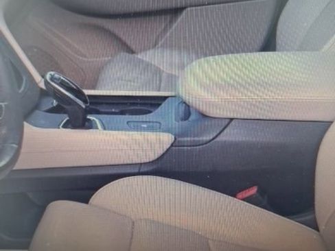 Used 2017 Cadillac XT5 Luxury w/ Driver Awareness Package FWD image 14