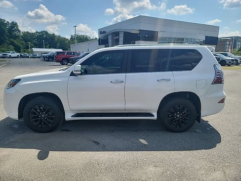 Used 2022 Lexus GX 460 Premium w/ Premium Package AWD/4WD image 4