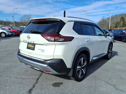 Certified 2023 Nissan Rogue Platinum w/ Platinum Premium Package image 16