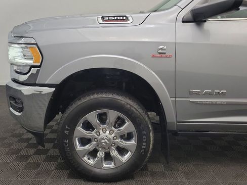 Used 2022 RAM 3500 Limited w/ Protection Group image 17