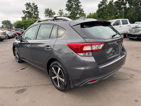 Used 2019 Subaru Impreza 2.0i Premium AWD/4WD image 3