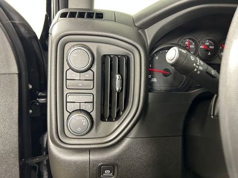 Used 2025 Chevrolet Silverado 2500 W/T image 20