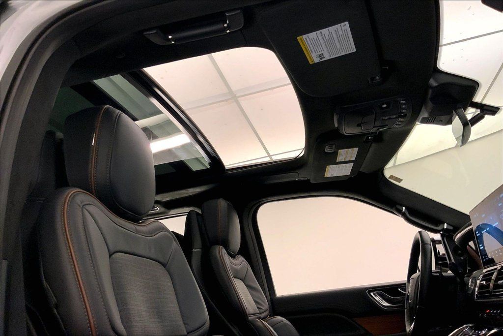 Used 2023 Lincoln Navigator L Black Label AWD/4WD image 26