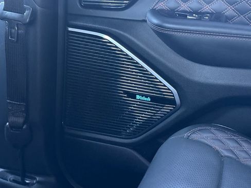 Used 2024 Jeep Grand Cherokee L Summit w/ Advanced Protech Group IV image 38