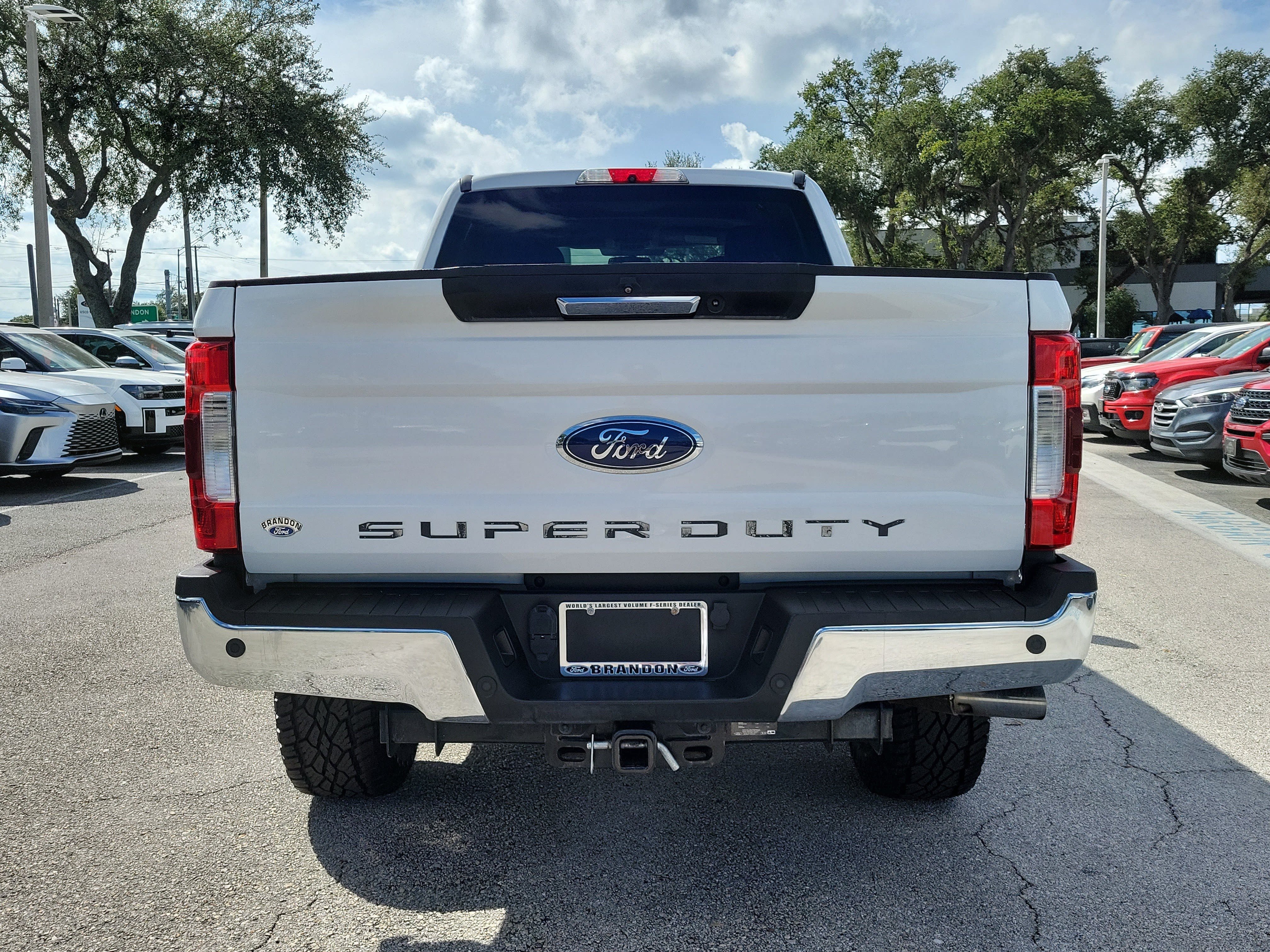 Used 2019 Ford F250 XLT w/ XLT Premium Package AWD/4WD image 8