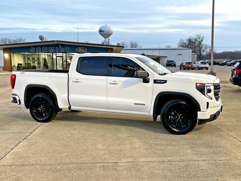 Used 2025 GMC Sierra 1500 Elevation w/ Preferred Package image 3