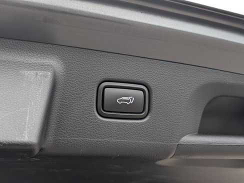 Used 2024 Hyundai Palisade Calligraphy image 21