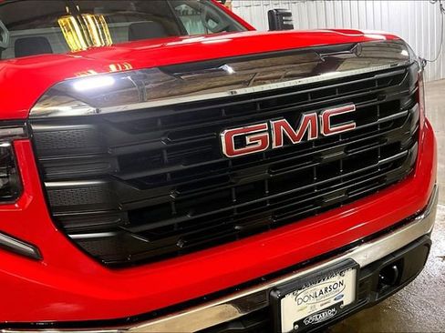 Certified 2023 GMC Sierra 1500 Pro w/ Convenience Package image 11