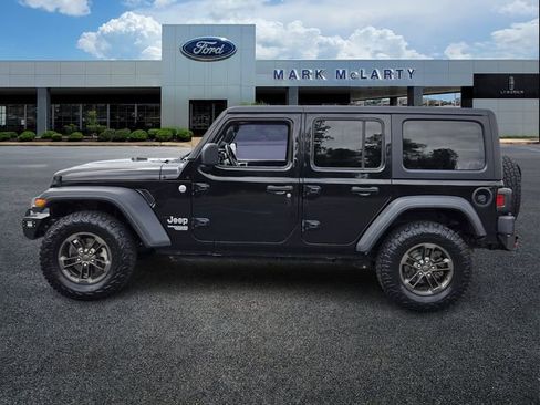 Used 2021 Jeep Wrangler Unlimited Sport AWD/4WD image 2